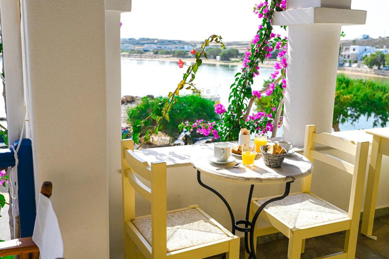 Beachfront Bocamviglies Rooms - Naoussa Bespoke View エクステリア 写真