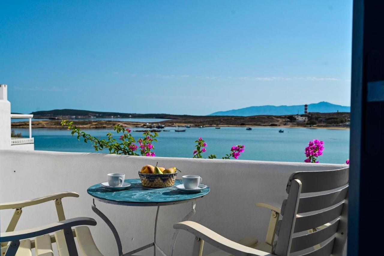 Beachfront Bocamviglies Rooms - Naoussa Bespoke View エクステリア 写真