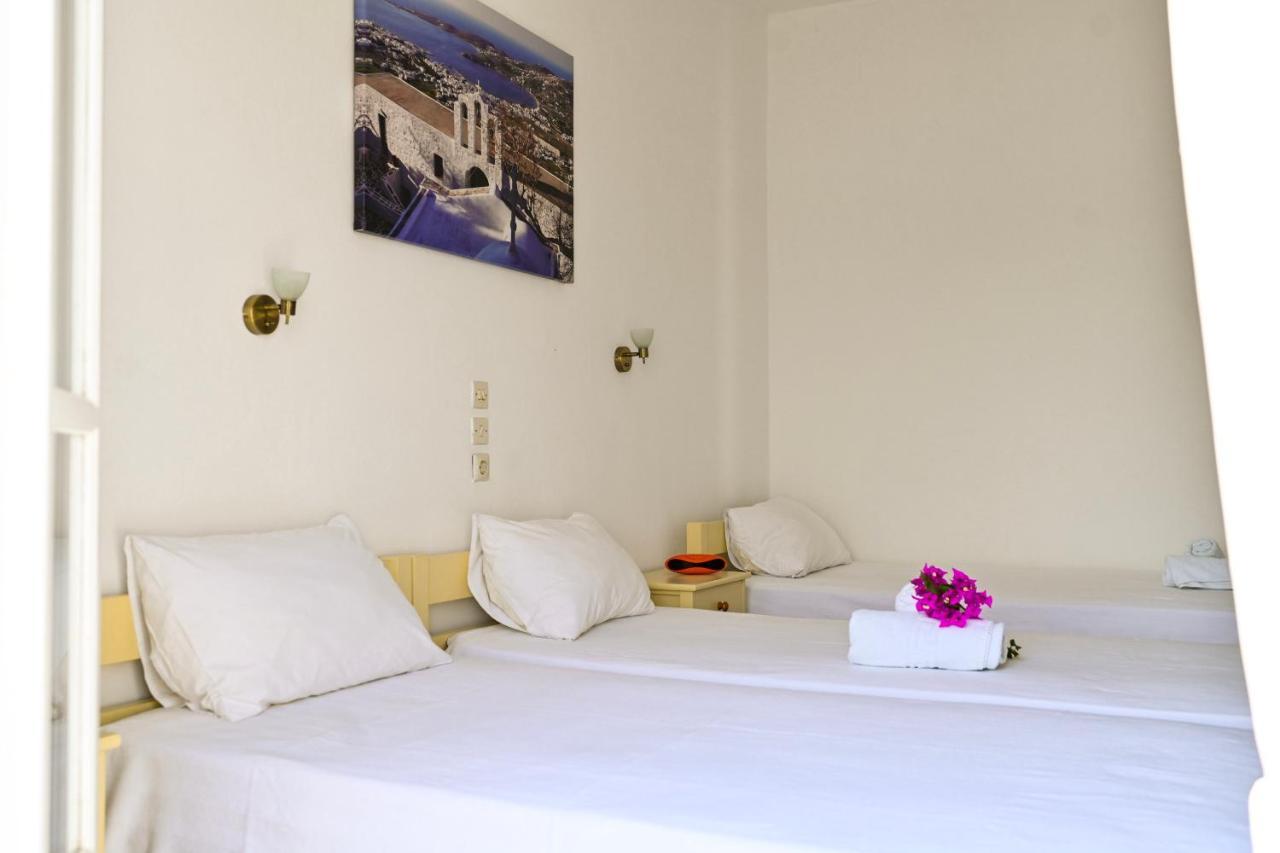 Beachfront Bocamviglies Rooms - Naoussa Bespoke View エクステリア 写真